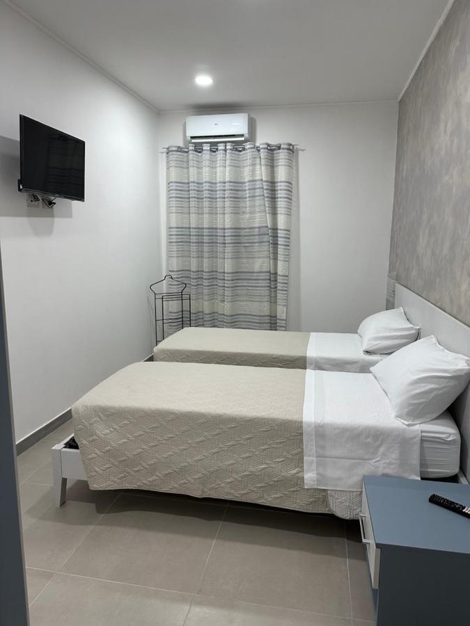 Bed and Breakfast A Due Passi Dal Mare Catanzaro Exterior foto