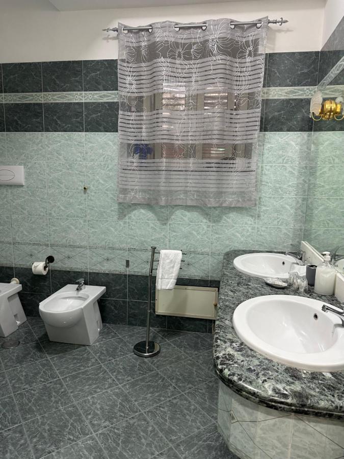Bed and Breakfast A Due Passi Dal Mare Catanzaro Exterior foto